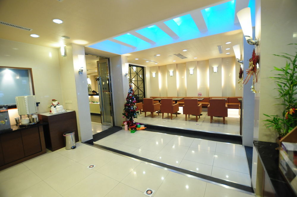 Kindness Hotel Shinkuchan Cao Hùng Ngoại thất bức ảnh